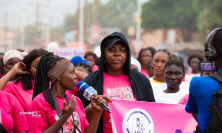 Centrafrique : l’ONG Vision Positive pour les Féminins en Afrique mobilise les femmes du 8e arrondissement contre le cancer du sein