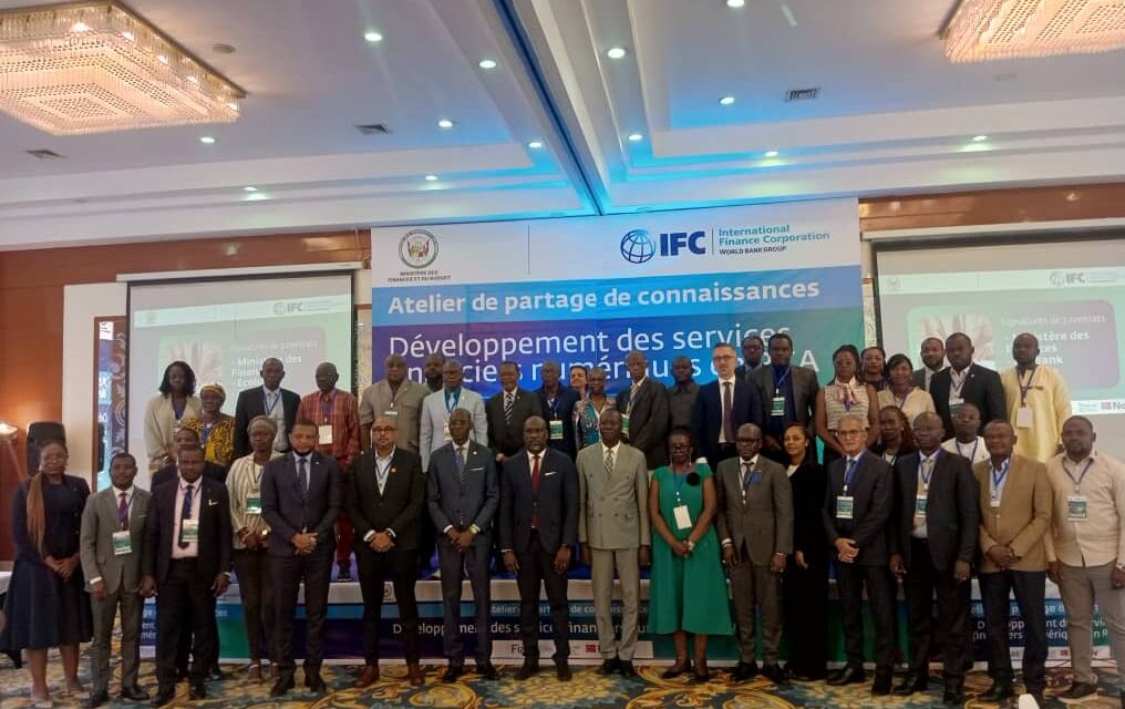 Centrafrique : la Société financière internationale signe trois accords de collaboration avec le gouvernement, Orange et Ecobank