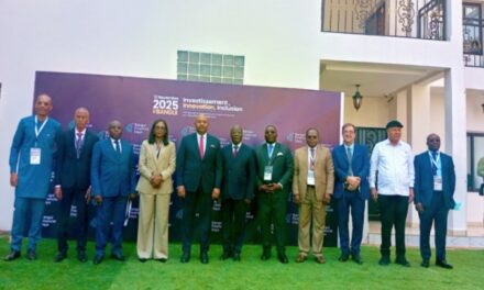 Bangui Financial Days : Hervé Ndoba engage le gouvernement à accompagner les réformes structurelles pour favoriser l&rsquo;émergence d&rsquo;une finance responsable et innovante