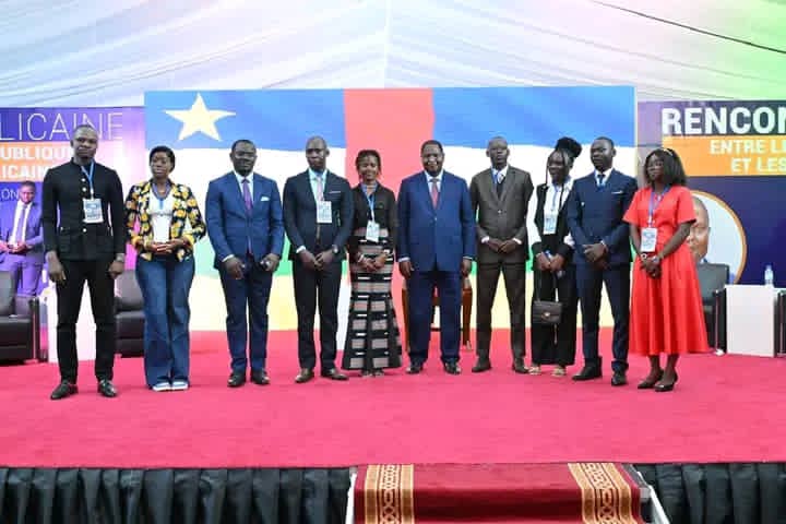 Centrafrique : une rencontre inédite entre le chef de l’État et les étudiants de Bangui