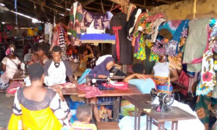 Centrafrique : forte affluence dans les ateliers de couture à l’approche des fêtes de fin d&rsquo;année