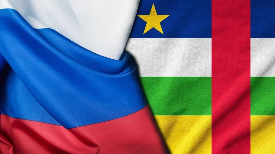 Les chefs de la diplomatie centrafricaine et russe échangent sur le raffermissement des relations diplomatiques