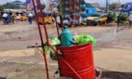 Centrafrique : la vente ambulante de café, une alternative au chômage des jeunes