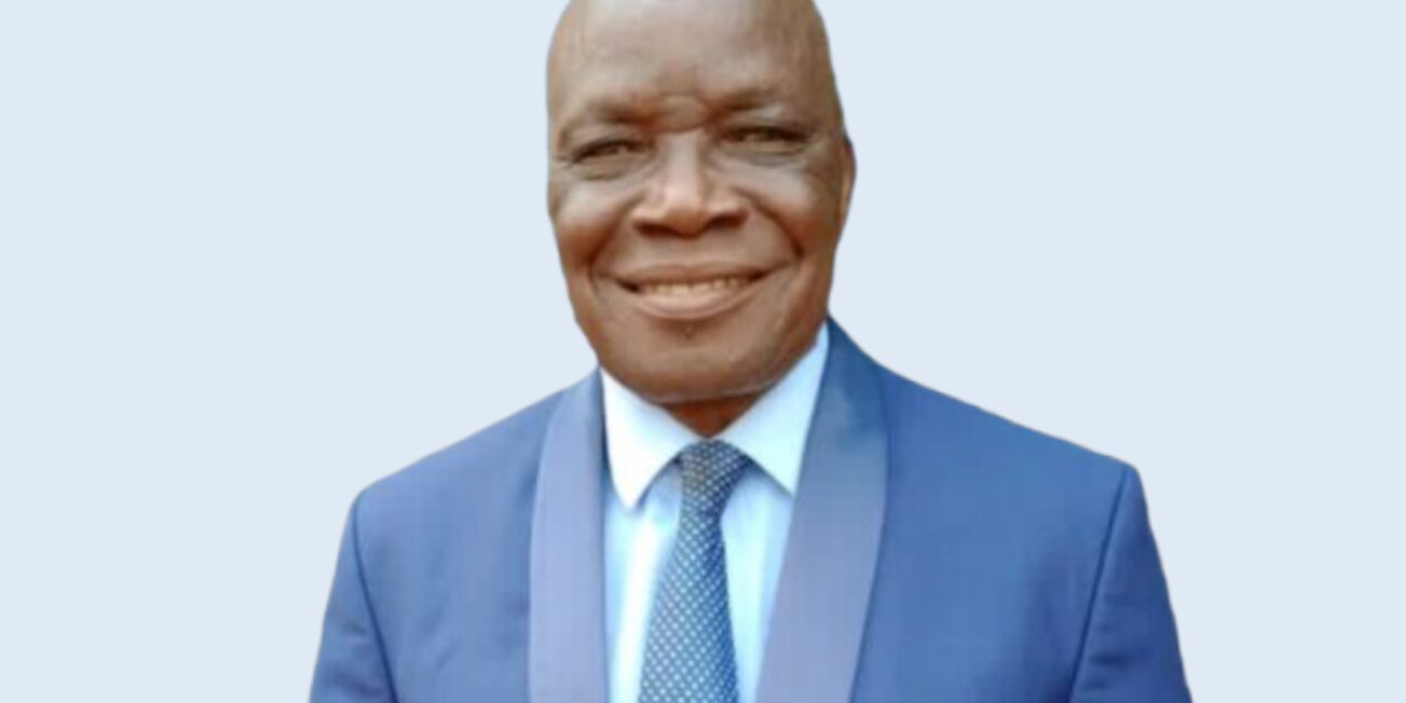 Centrafrique : l’écrivain Élie Oueifio plaide pour le « désarmement des cœurs et des esprits »