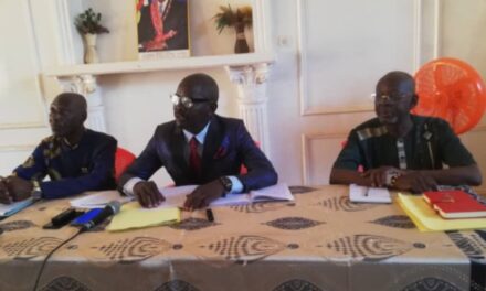 Mairie de Bangui : après le départ d’Émile Gros Raymand Nakombo, le secrétaire général David Gbeti dénonce des détournements de fonds