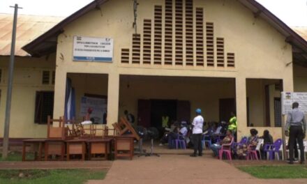 Centrafrique : réaction du directeur de l’école Koudoukou face à l’insalubrité