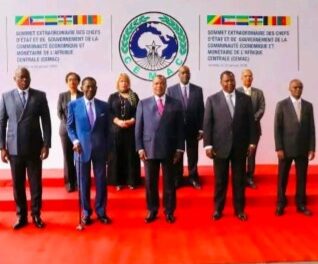 À Brazzaville, les chefs d’État de la CEMAC décident de préserver l’indépendance de la BEAC et de renforcer le rôle de la COBAC