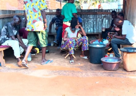 Centrafrique : Vin de palme, la boisson traditionnelle préférée de nombreux Centrafricains