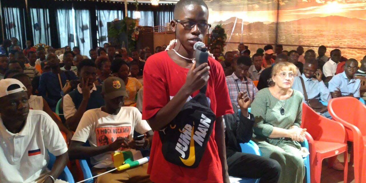Échange dynamique entre jeunes Russes et Centrafricains à la Maison Russe de Bangui
