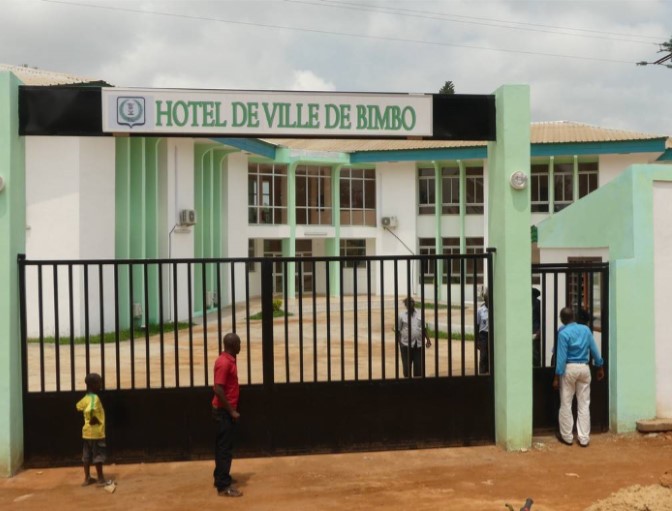 Mairie de Bimbo : la maire Jacqueline Belema accuse le personnel d’être à l’origine des arriérés de salaires