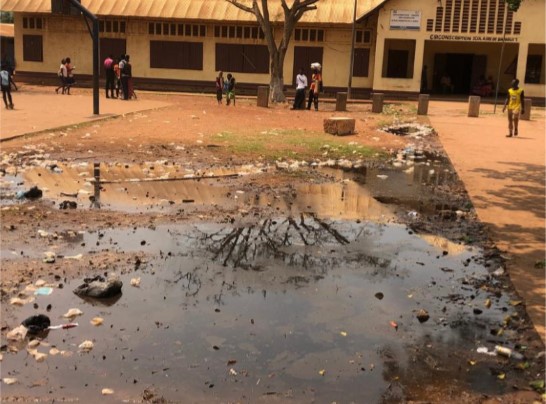 Centrafrique : l’insalubrité grandissante à l’école Koudoukou, un grave danger pour la santé des élèves