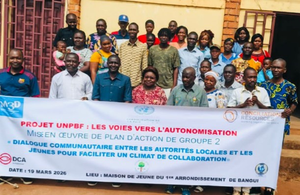 Centrafrique : un dialogue communautaire pour renforcer la collaboration entre les jeunes et les autorités locales dans le 1er arrondissement de Bangui