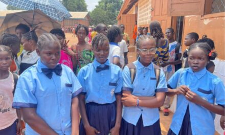 Projet Maïngo : une bourse qui change la vie des jeunes filles au Lycée Gbaloko