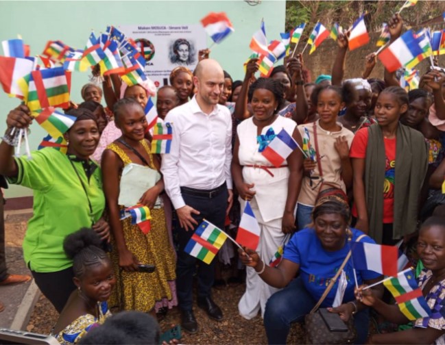 Diplomatie : la France et la RCA renouent le dialogue à travers la visite du ministre Jean-Noël Barrot