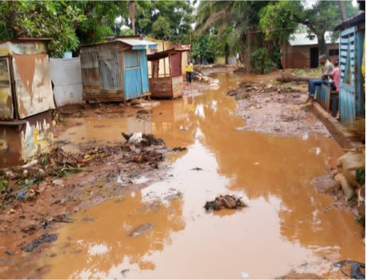 Centrafrique : trois maisons écroulées et une vingtaine d’autres inondées à Guitangola, après une faible pluie