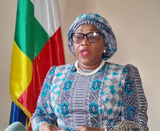 La ministre du travail Annie Michelle Mouanga souhaite une bonne fête du Travail aux travailleurs Centrafricains