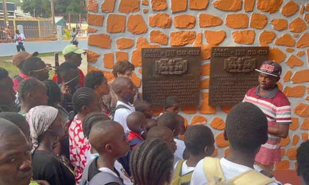 Visite des étudiants de la Maison Russe au Musée Barthélémy Boganda pour la Journée Internationale des Musées