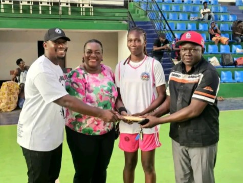Basketball féminin : Rosine Bela Eyebe pose un acte fort en soutien aux Fauves U18