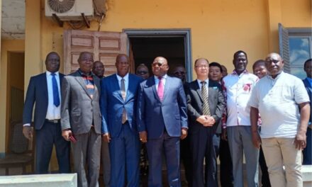 Centrafrique : le gouvernement signe deux contrats pour le bitumage de l’axe Bossembélé–Bossangoa