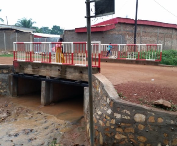 Centrafrique : la MINUSCA réhabilite le pont de Mbossoro pour 12 millions de FCFA au bénéfice des habitants du 6e arrondissement