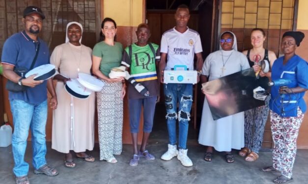 Centrafrique : l’ambassade de France dote le Centre de Rééducation pour les Handicapés Moteurs d’une cuve d’eau chaude