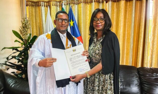 Centrafrique – Mauritanie : Ali Abdallahi Mohamed Jeddou,  reçoit son exéquatur de consul honoraire
