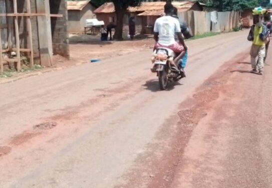 Bangui : l&rsquo;avenue Yassimandji, récemment réhabilitée, montre déjà des signes de dégradation avancée