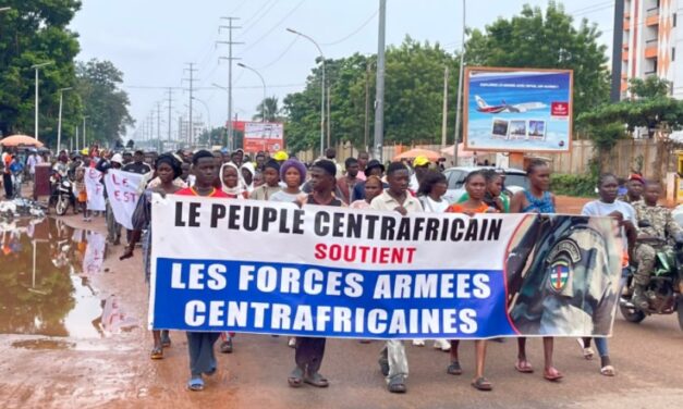Bangui : une marche patriotique en soutien aux FACA après la victoire d’Am-Dafok