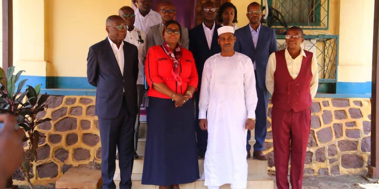 Centrafrique : le ministre de l&rsquo;Urbanisme Hassan Bouba reçoit la maire de Bangui, Prisca Rosaline Mano