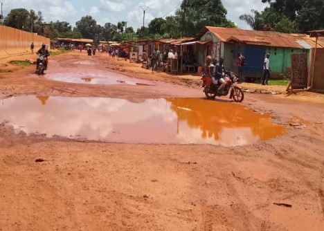 Centrafrique : l’axe Tournant-Sakaï, derrière l’aéroport Bangui-M’poko, en état de dégradation avancée